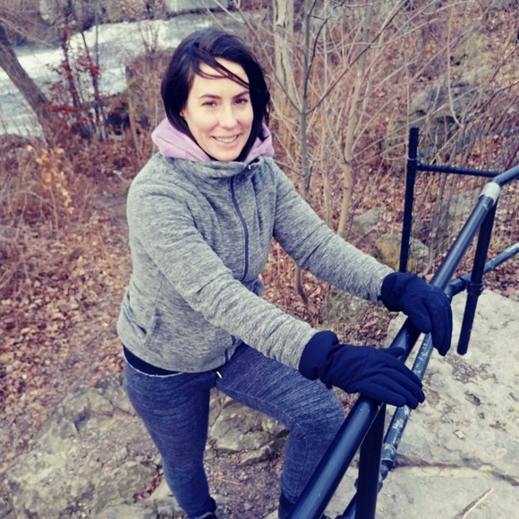 Meet your Posher, Molly - Picture 1 of 1